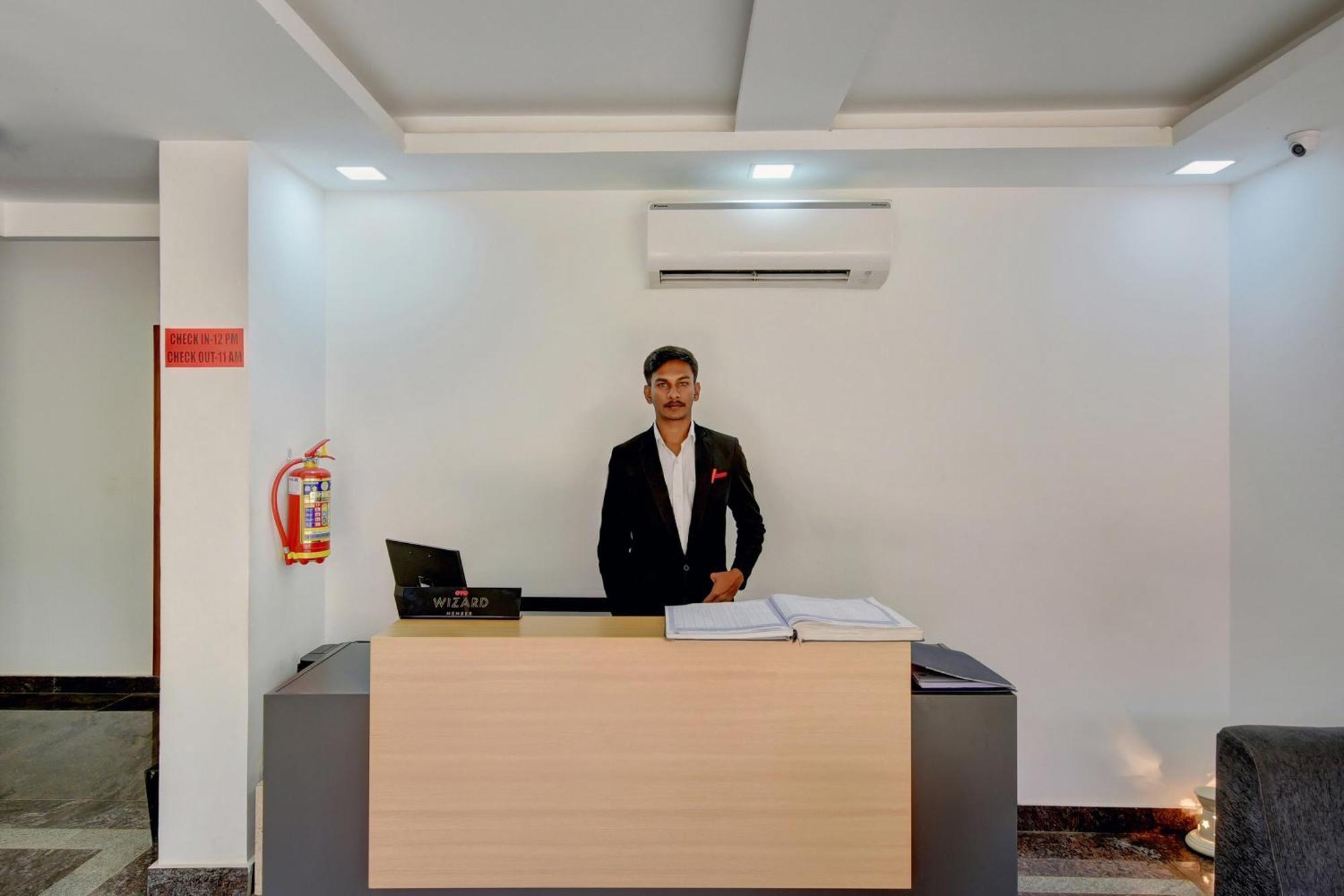 Super Grand Collection O Near Sarjapur Road Near 7D Voyage Hotel Bengaluru Kültér fotó