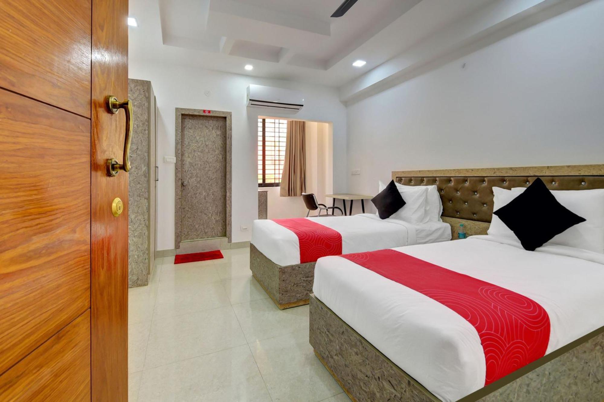 Super Grand Collection O Near Sarjapur Road Near 7D Voyage Hotel Bengaluru Kültér fotó